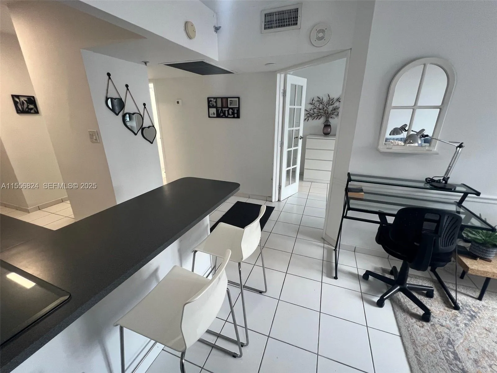 100 Lincoln Rd # 1126, Miami Beach FL 33139