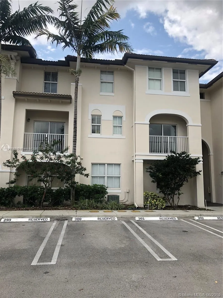 11501 NW 89th St # 209, Doral FL 33178