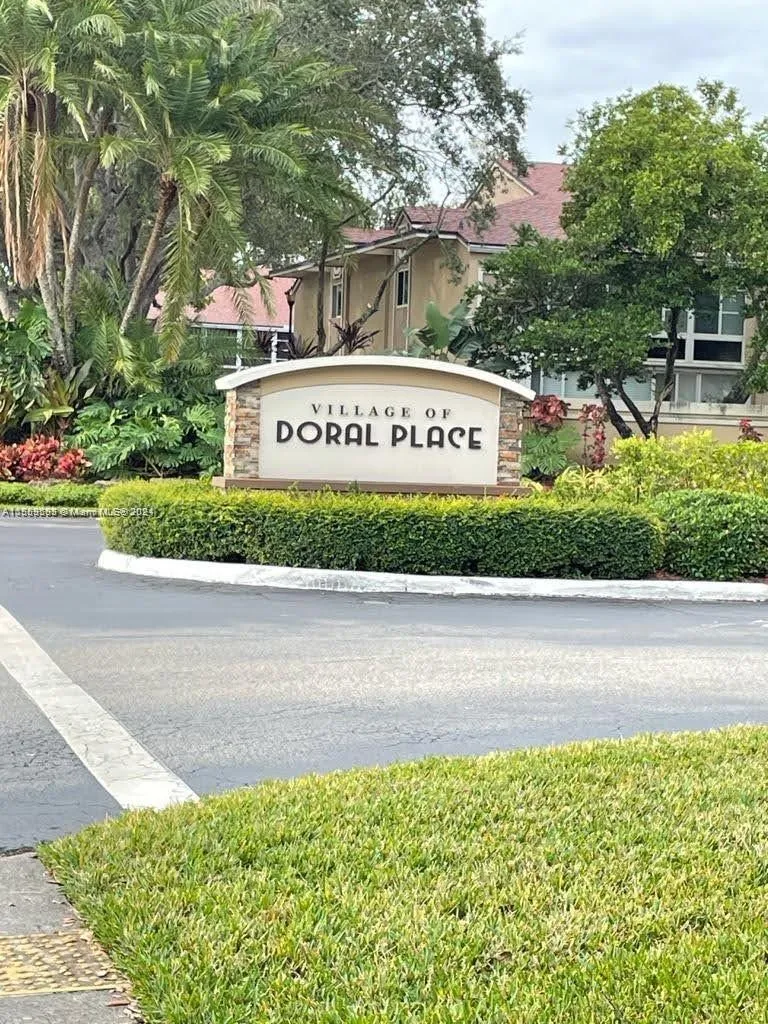 4770 NW 102nd Ave # 19, Doral FL 33178