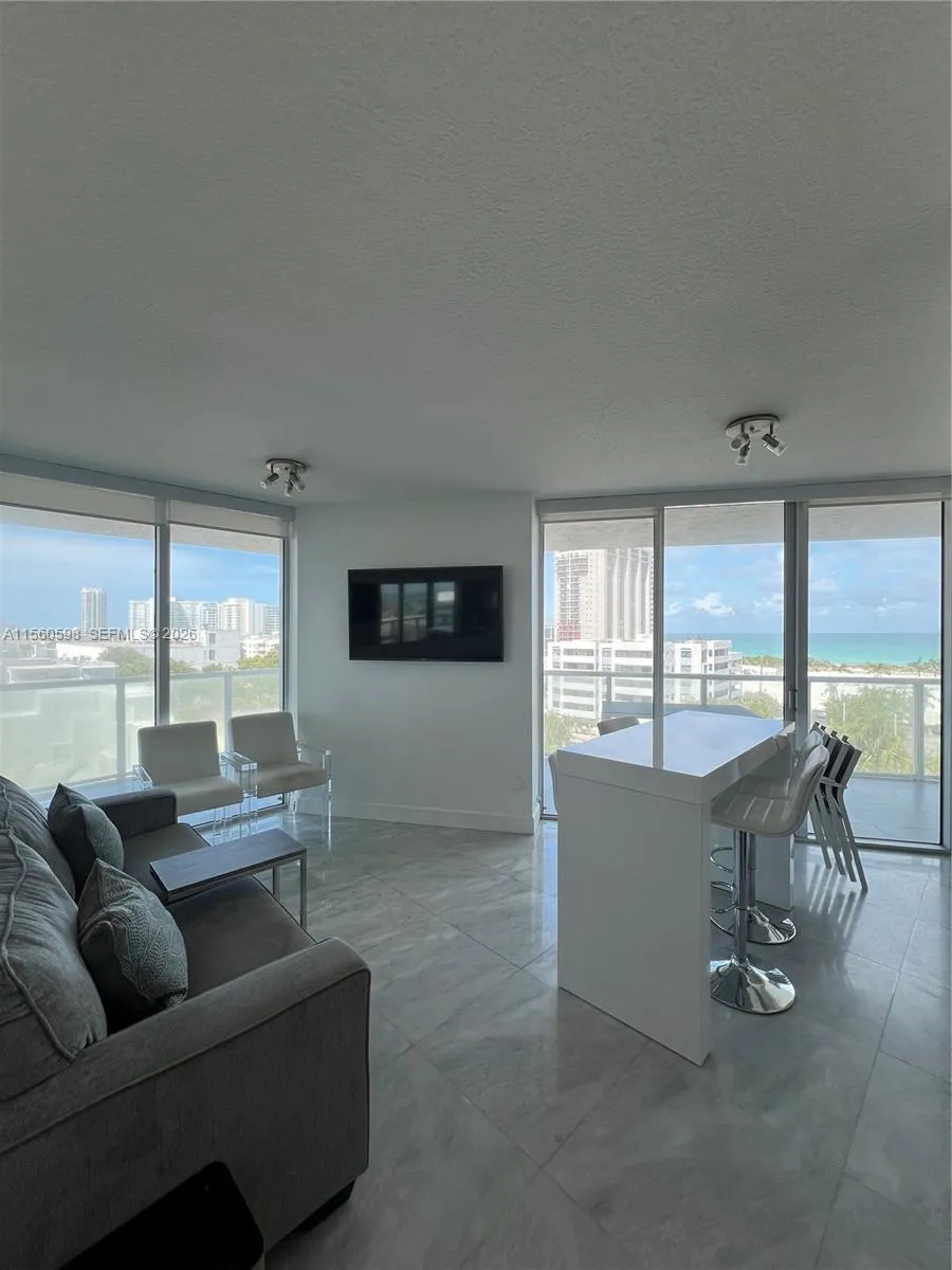 6700 Indian Creek Dr # 701, Miami Beach FL 33141