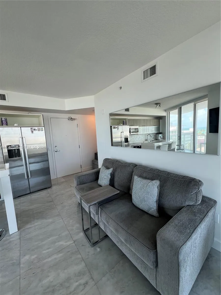 6700 Indian Creek Dr # 701, Miami Beach FL 33141
