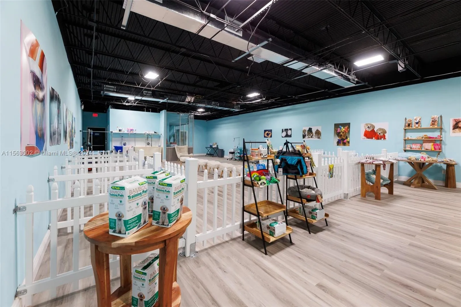 7801 Johnson St, Pembroke Pines FL 33024