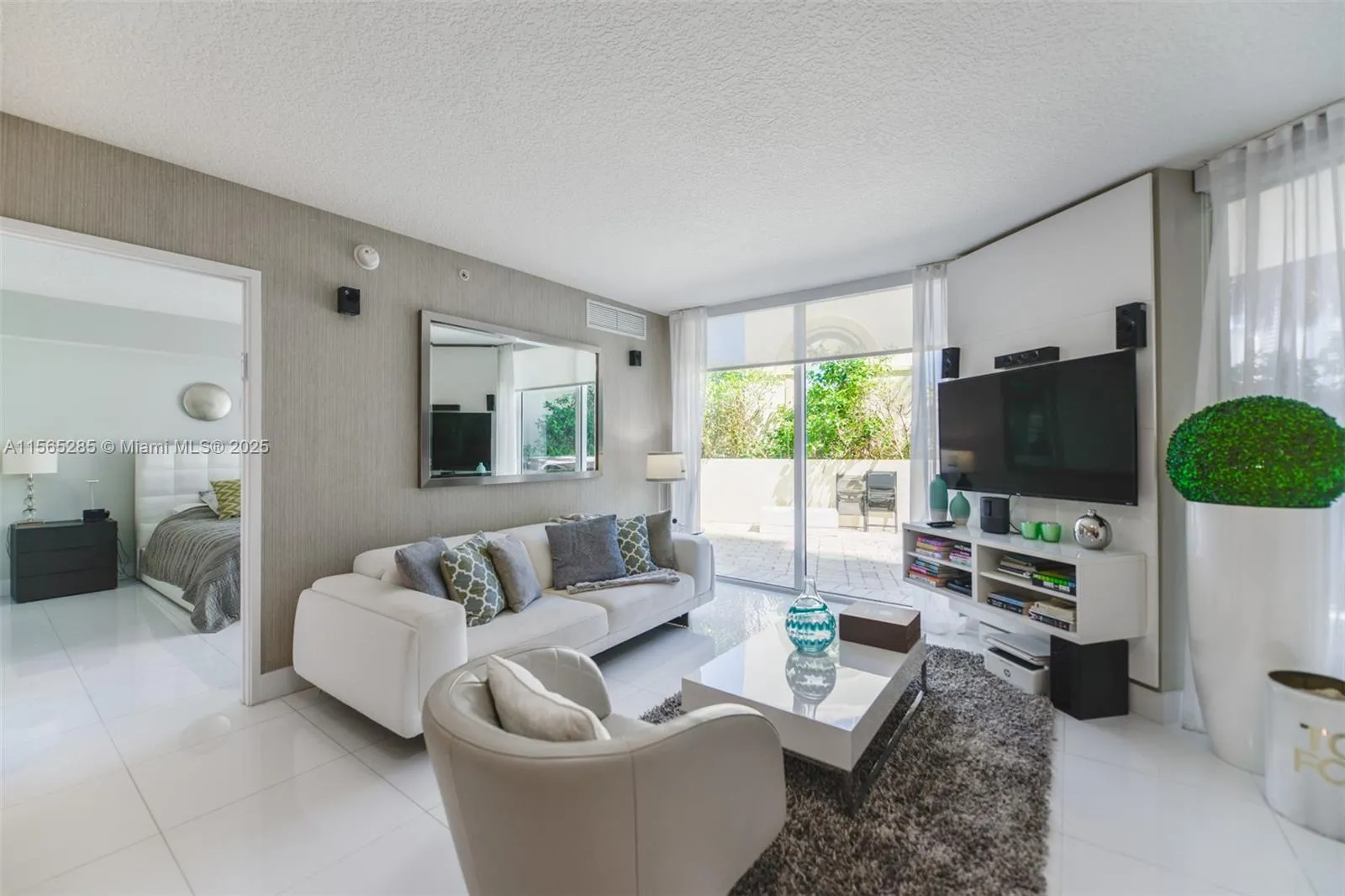 250 Sunny Isles Blvd # 502, Sunny Isles Beach FL 33160
