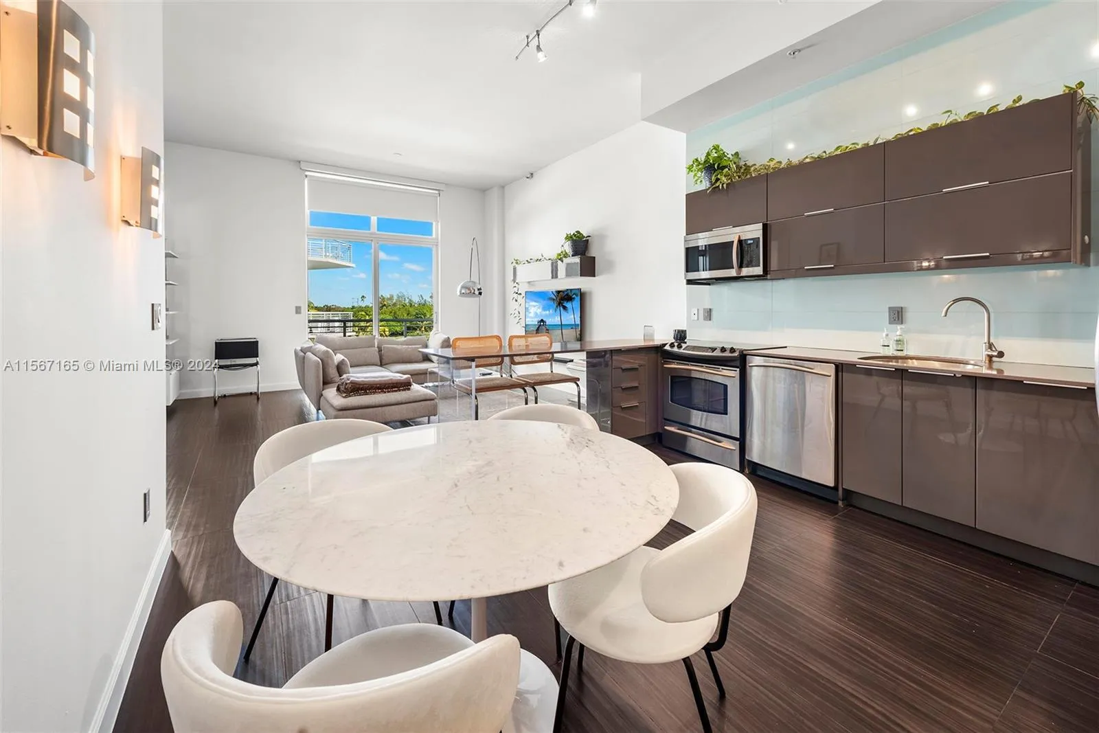 2001 Meridian Ave # 517, Miami Beach FL 33139