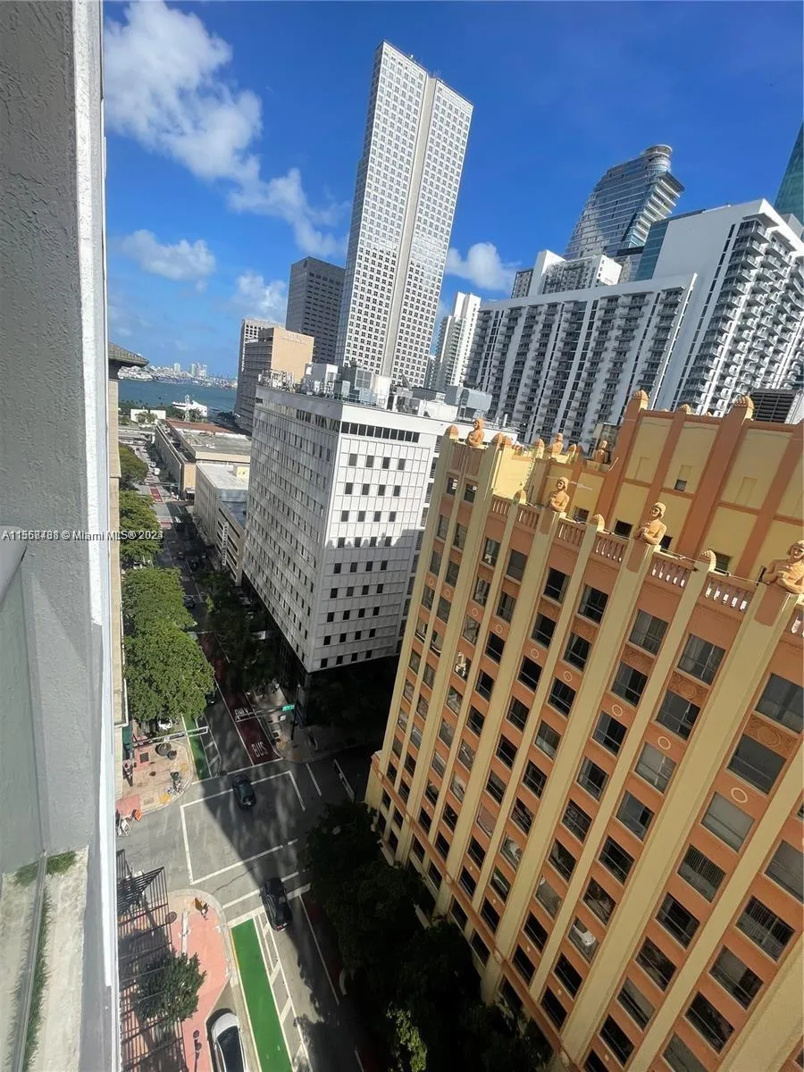 151 SE 1st St # 1505, Miami FL 33131