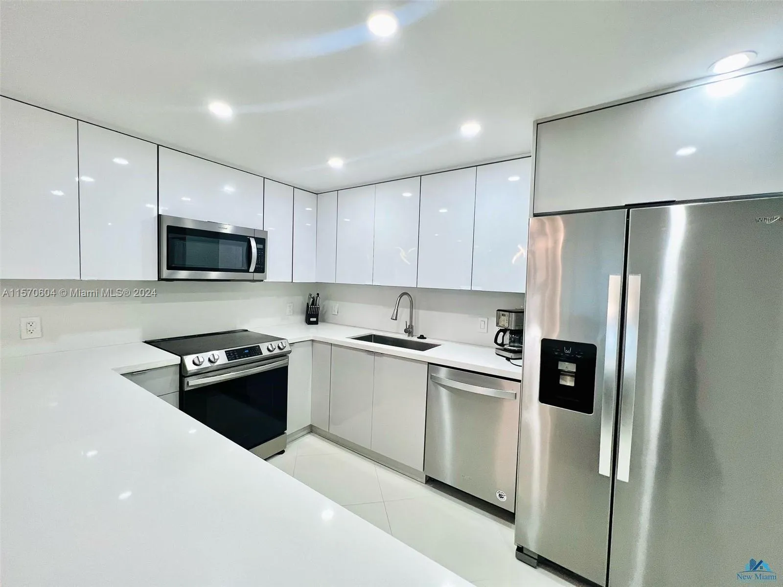 19380 Collins Ave # 321, Sunny Isles Beach FL 33160
