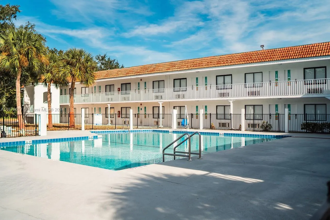 1 bedroom 1 bath for sale at 5367 W Irlo Bronson Memorial Highway # 110, Kissimmee FL 34746