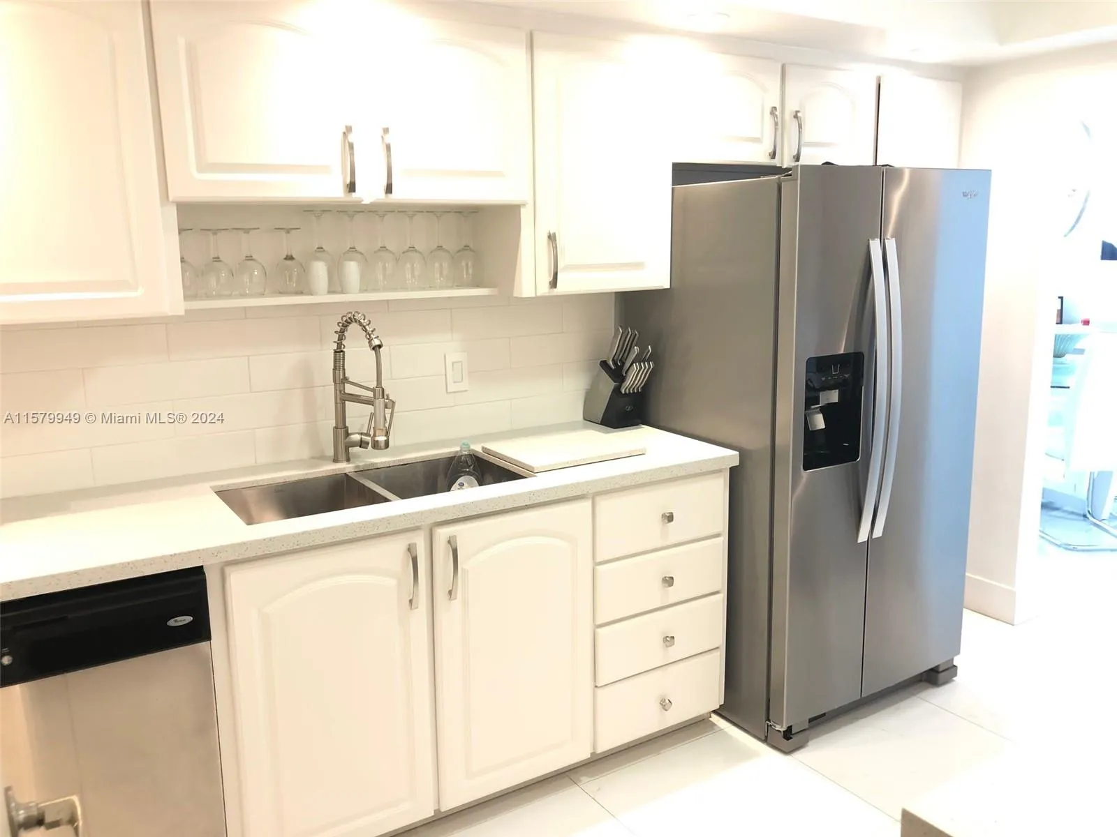 3901 S Ocean Dr # 14M, Hollywood FL 33019