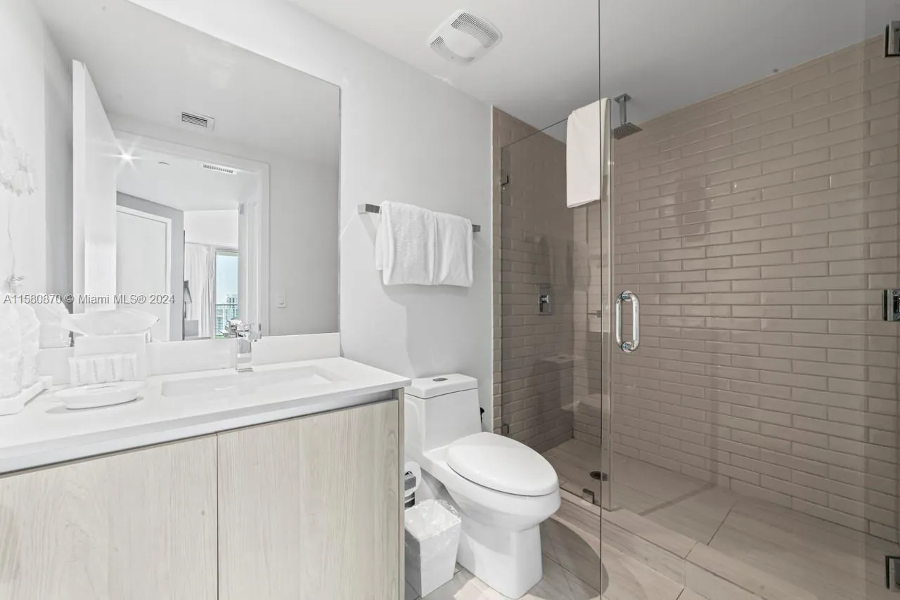 4010 S Ocean Dr # R2409, Hollywood FL 33019