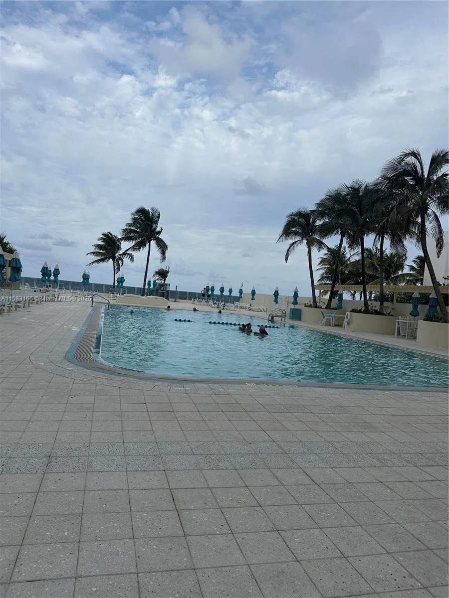 2501 S Ocean Dr # 1530, Hollywood FL 33019