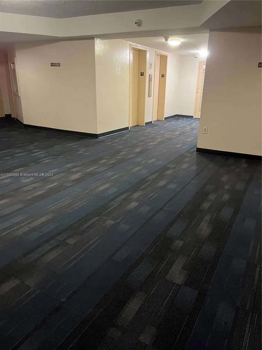 1351 NE Miami Gardens Dr # 1121E, Miami FL 33179