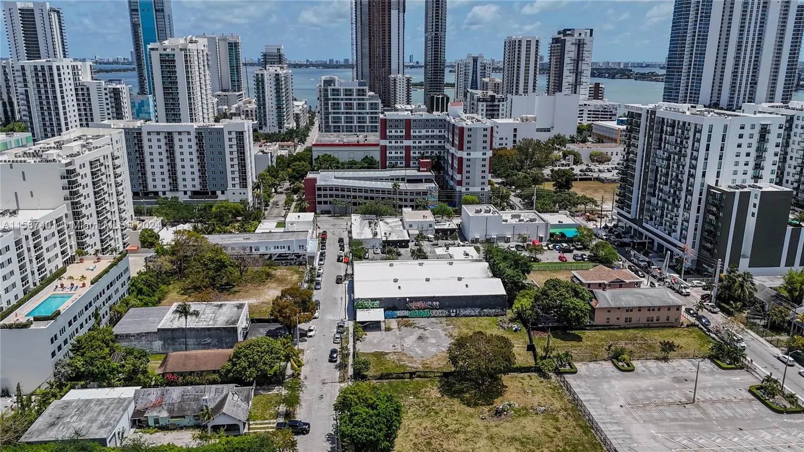 133 NE 24th St, Miami FL 33137