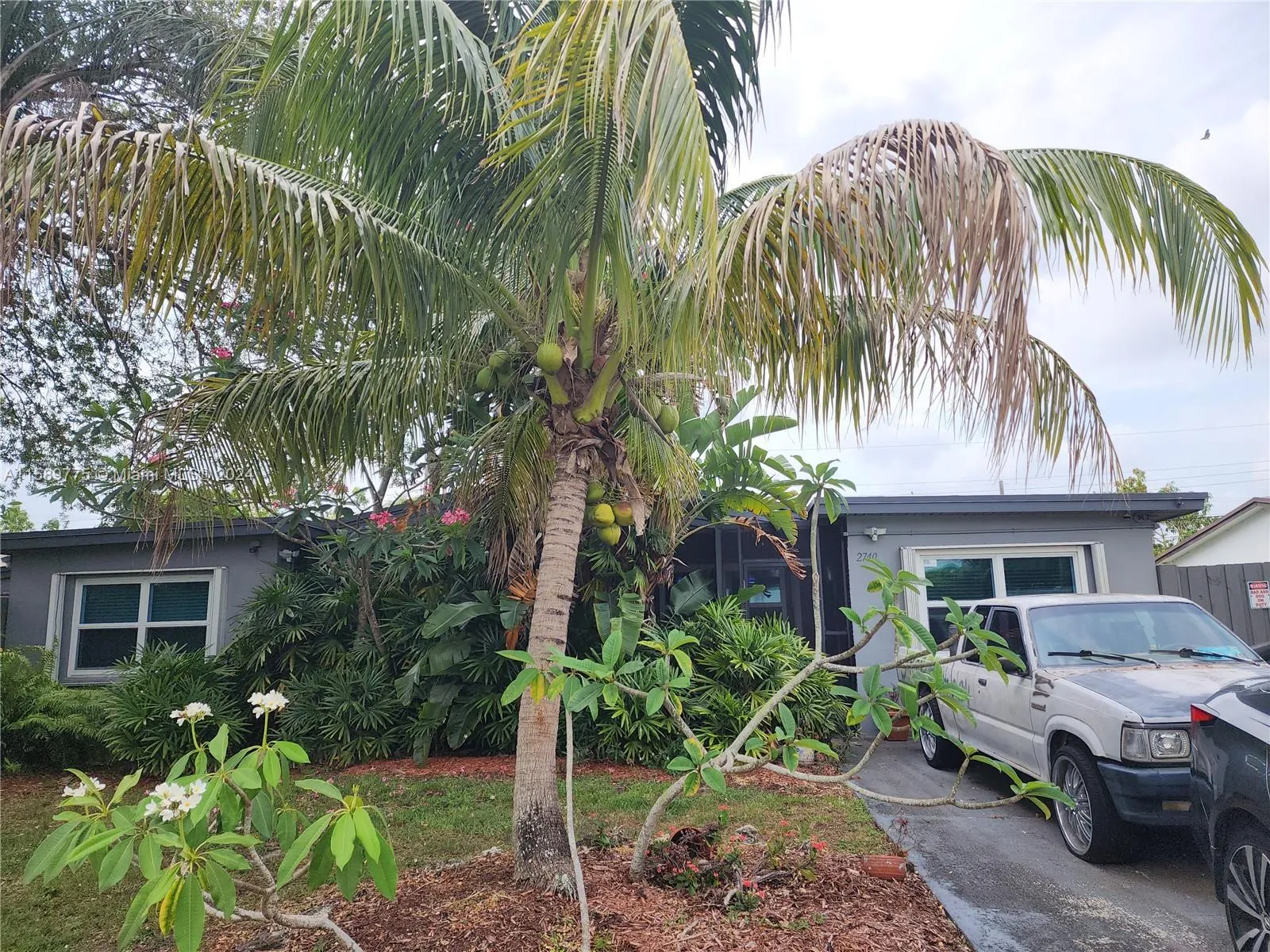 3 bedroom 2 bath for sale at 2740 SW 46th Ct, Dania Beach FL 33312