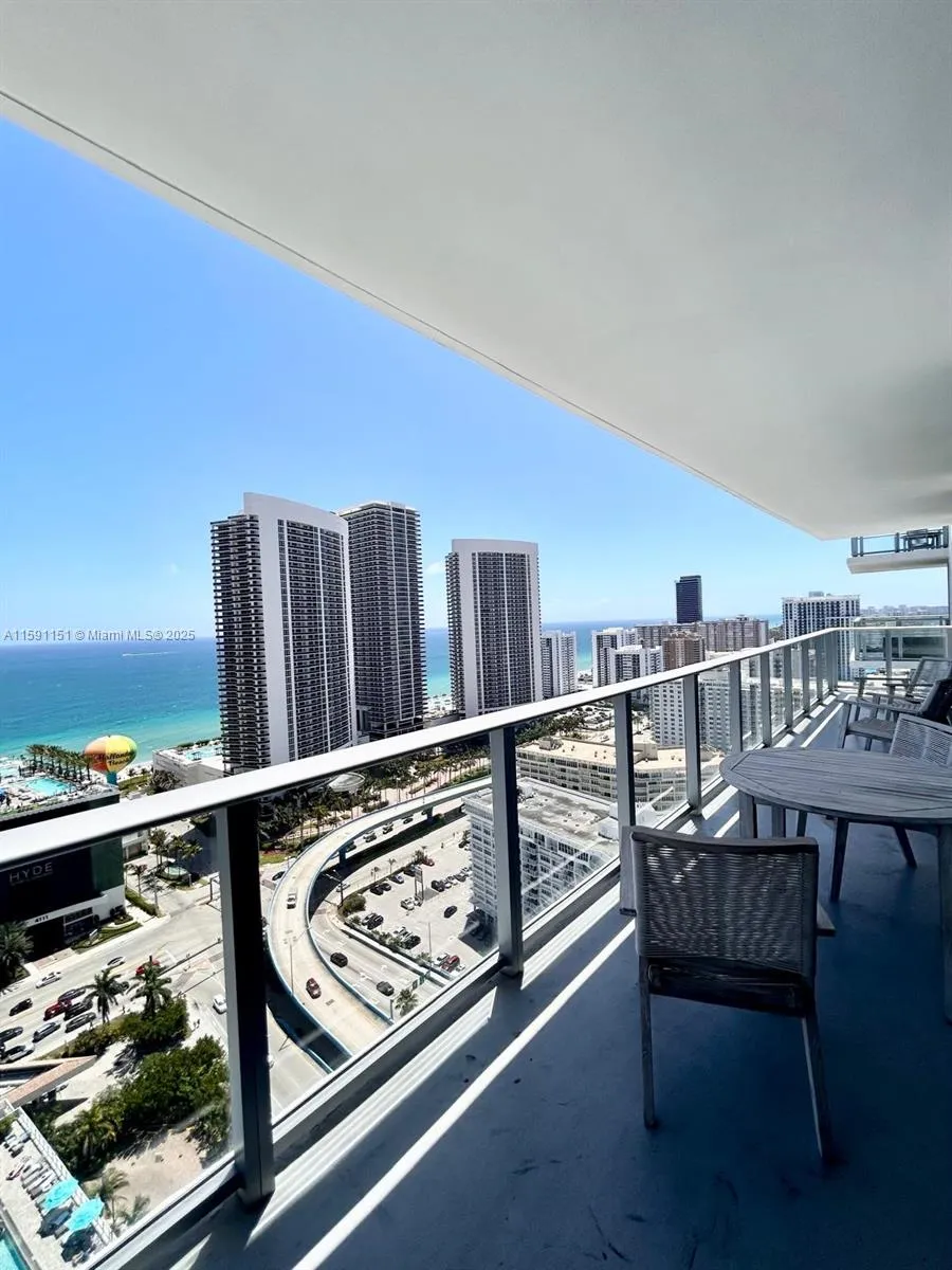 4010 S Ocean Dr # R2407, Hollywood FL 33019