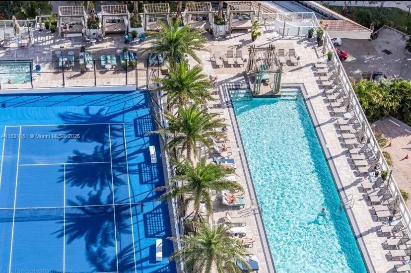 4010 S Ocean Dr # R2407, Hollywood FL 33019