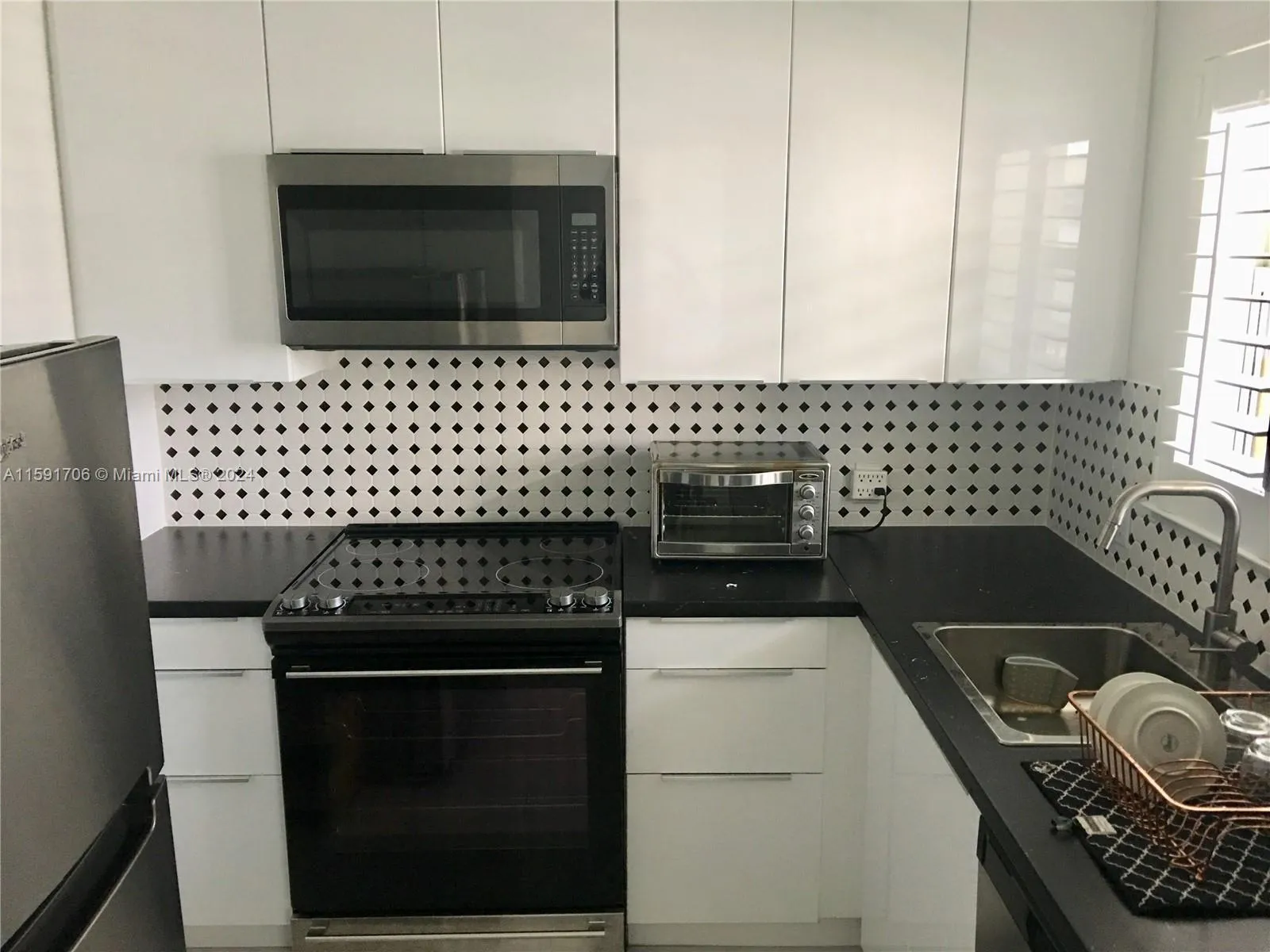 1610 Lenox Ave # 416, Miami Beach FL 33139