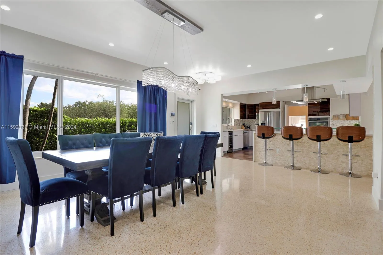 787 NE 87th St, Miami FL 33138