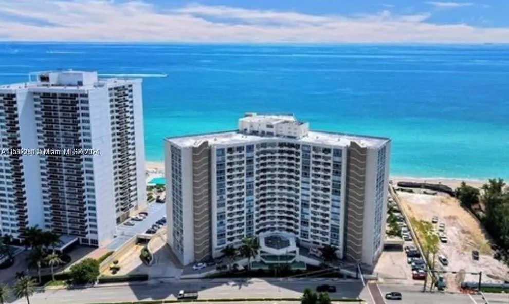 3180 S Ocean Dr # 1405, Hallandale Beach FL 33009