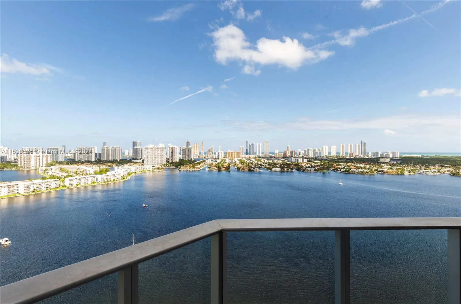 3 bedroom 3 bath for sale at 17301 Biscayne Blvd # 10, North Miami Beach FL 33160