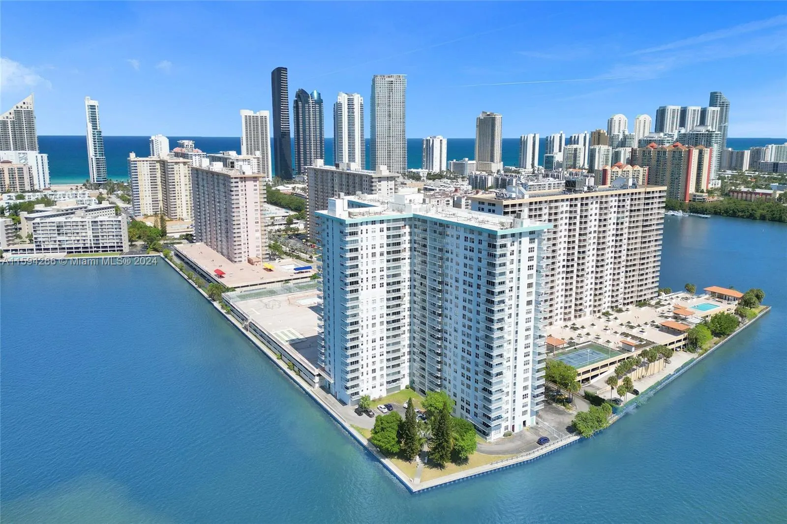 301 174th St # 1701, Sunny Isles Beach FL 33160