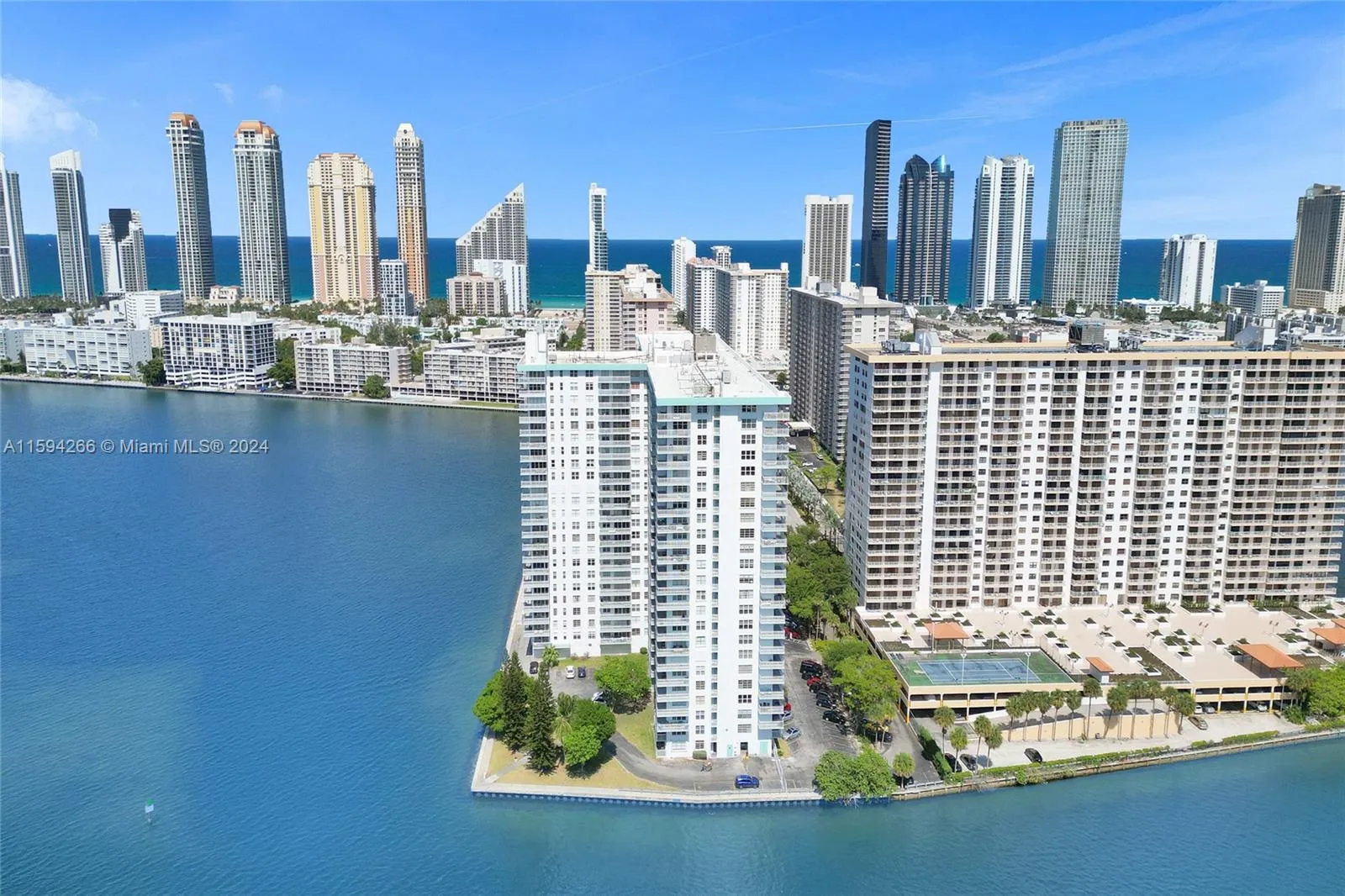 301 174th St # 1701, Sunny Isles Beach FL 33160