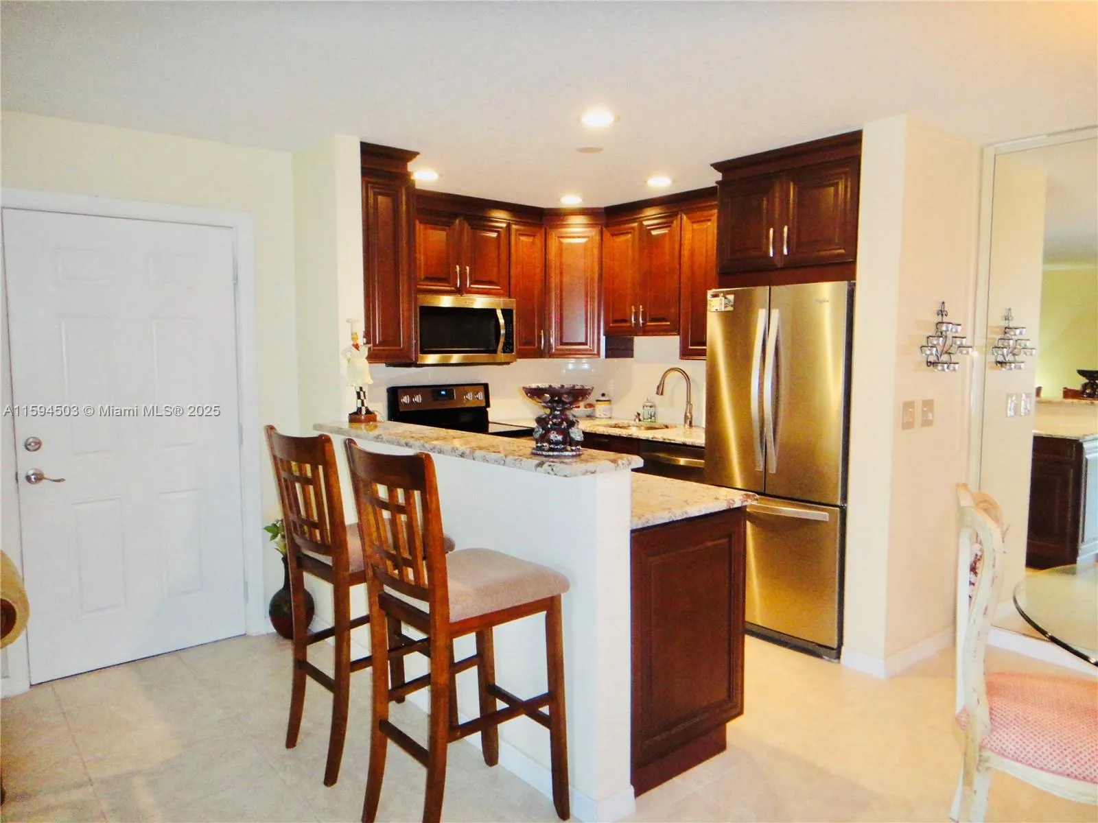 1102 Duncan Cir # 104, Palm Beach Gardens FL 33418