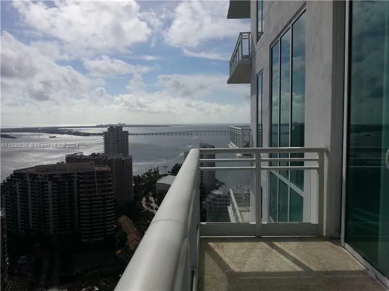 4 bedroom 5 bath for sale at 900 Brickell Key Blvd # 2803, Miami FL 33131