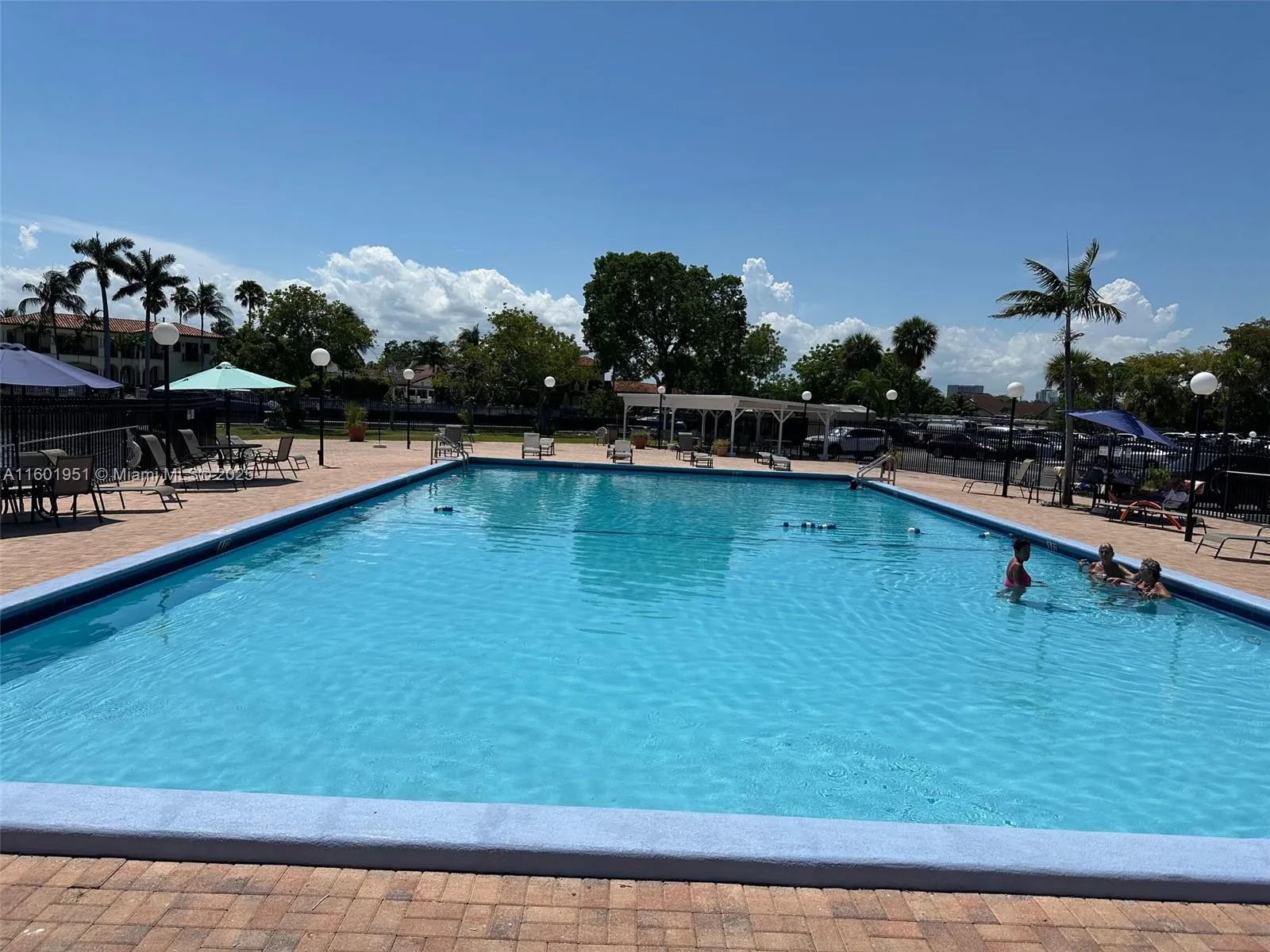 501 Three Islands Blvd # 303, Hallandale Beach FL 33009