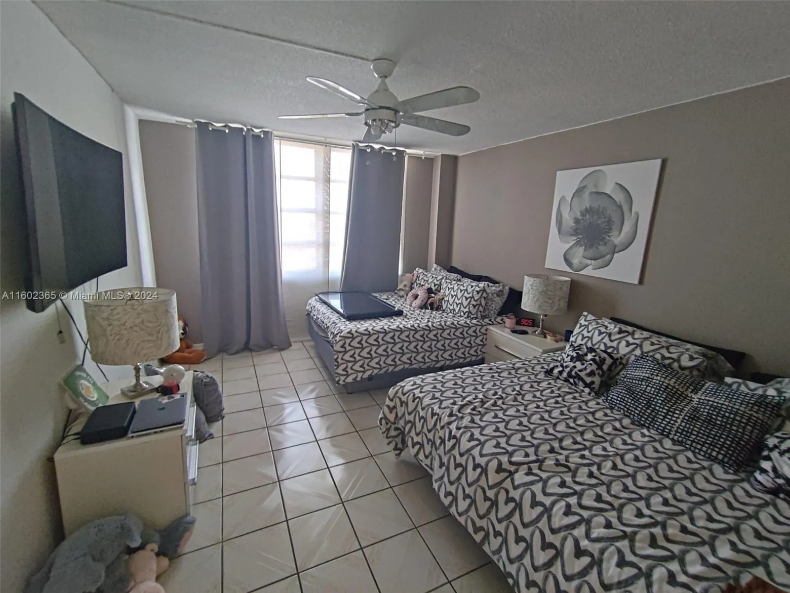 2780 NE 183rd St # 1903, Aventura FL 33160