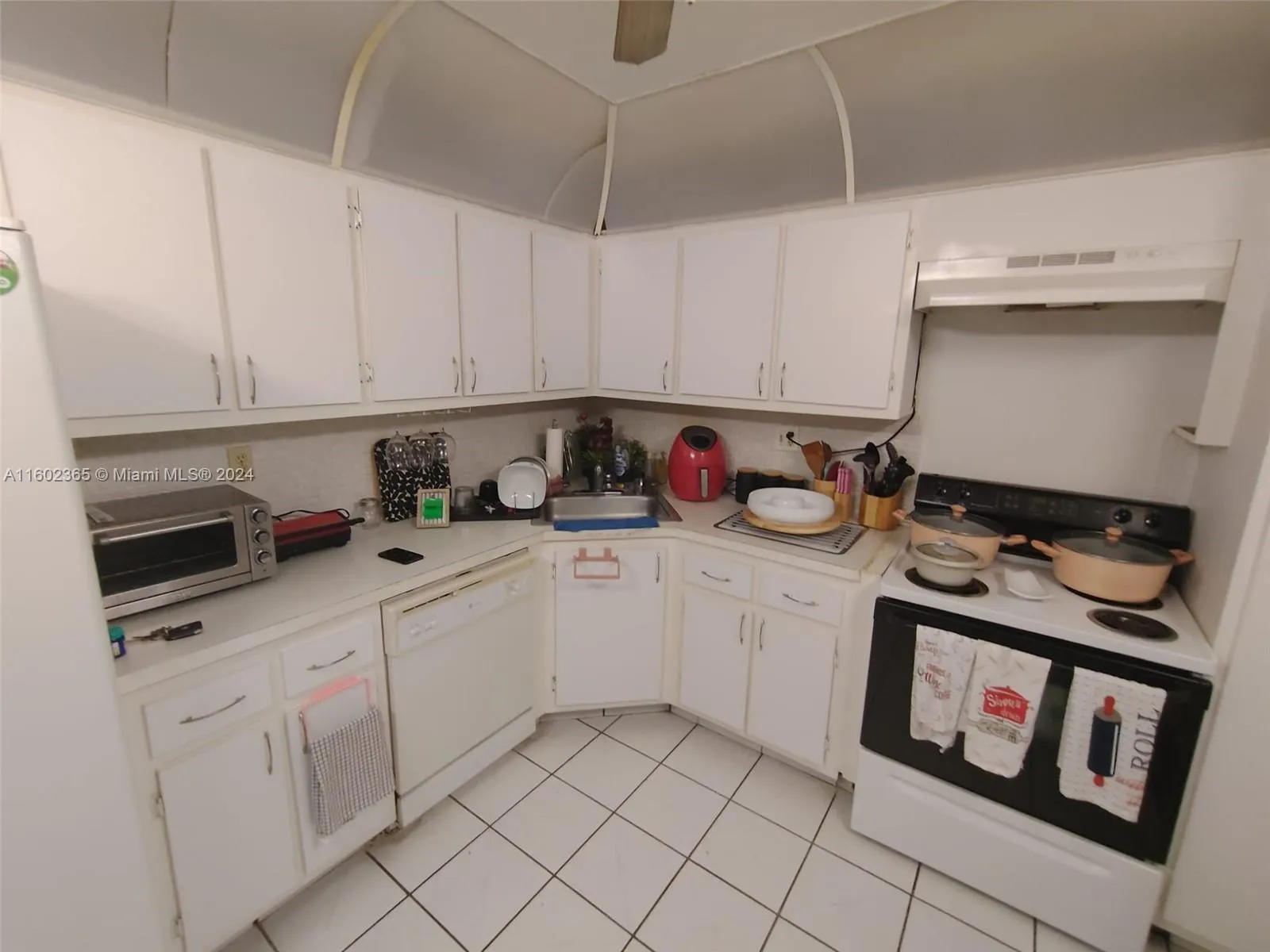 2780 NE 183rd St # 1903, Aventura FL 33160