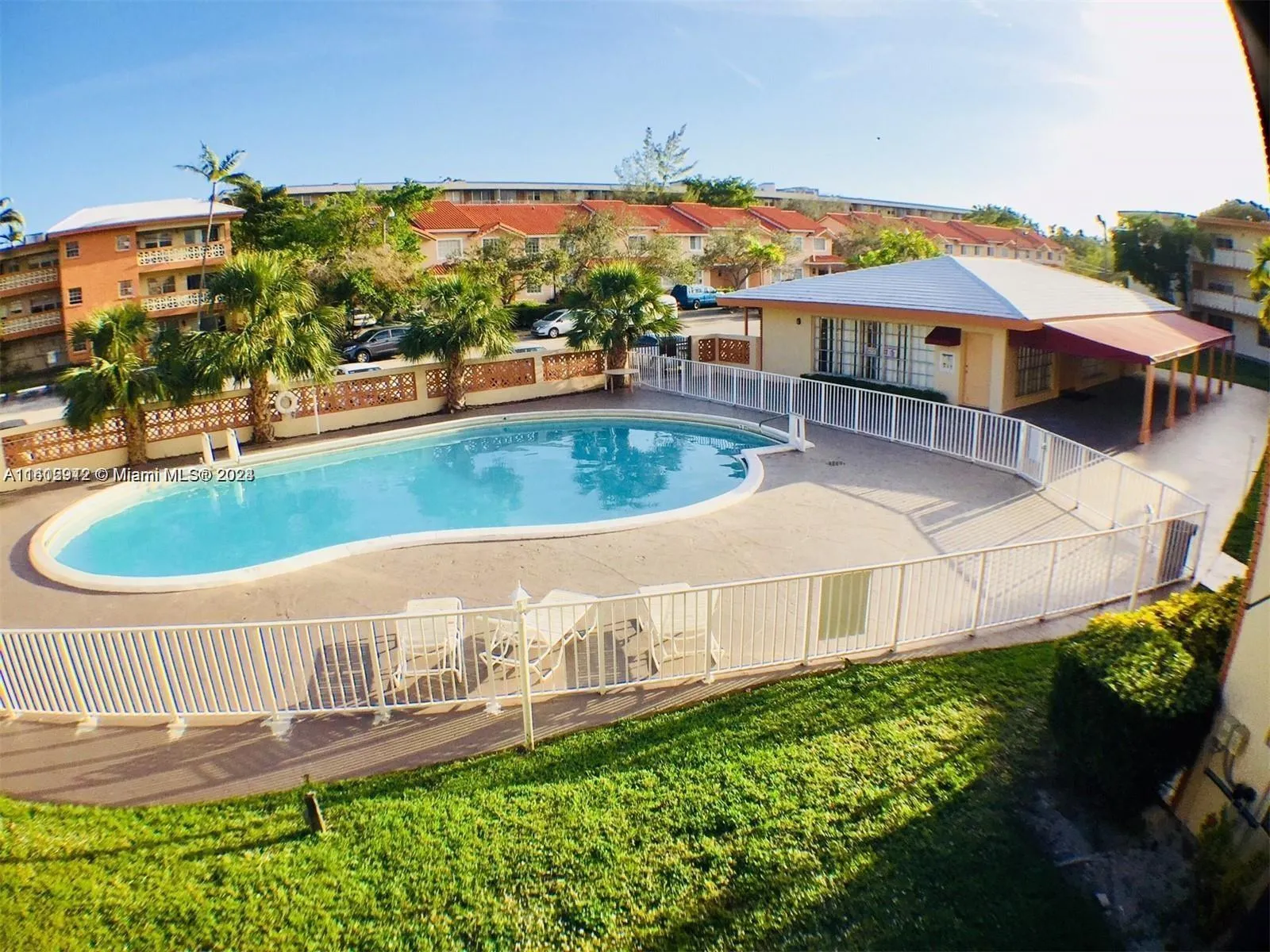 2 bedroom 2 bath for sale at 11855 NE 19th Dr # 1, North Miami FL 33181