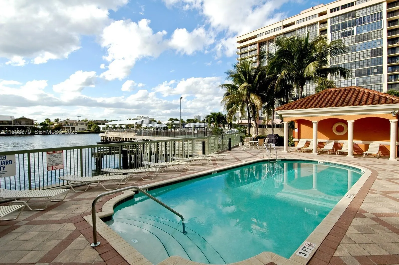 2080 S Ocean Dr # 905, Hallandale Beach FL 33009
