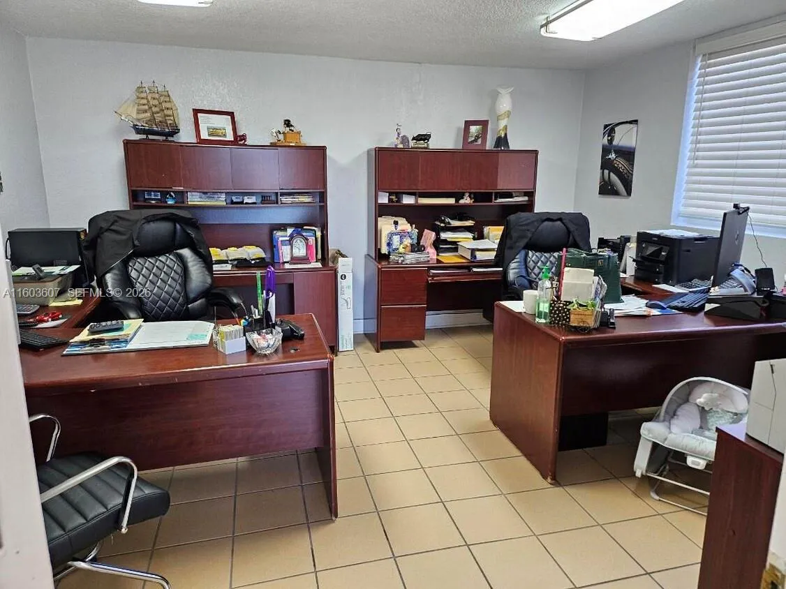 4010 E 8th Ave, Hialeah FL 33013