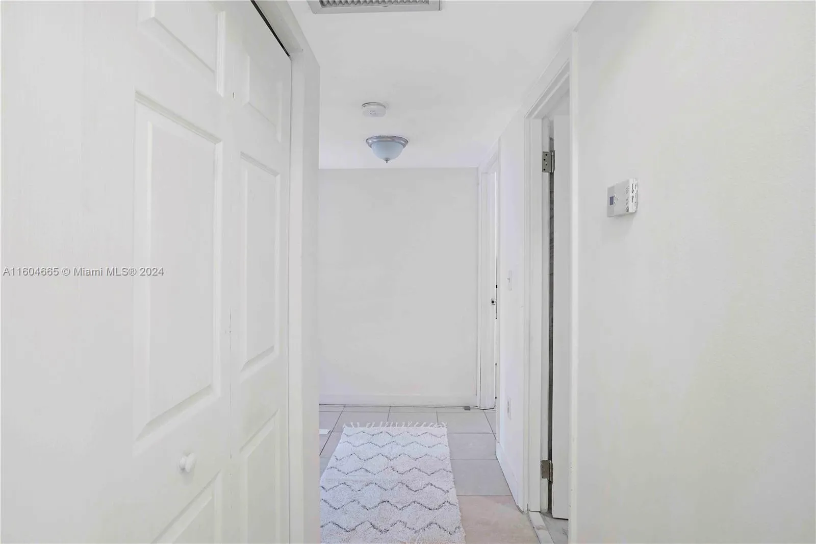 624 NW 11th St, Miami FL 33136