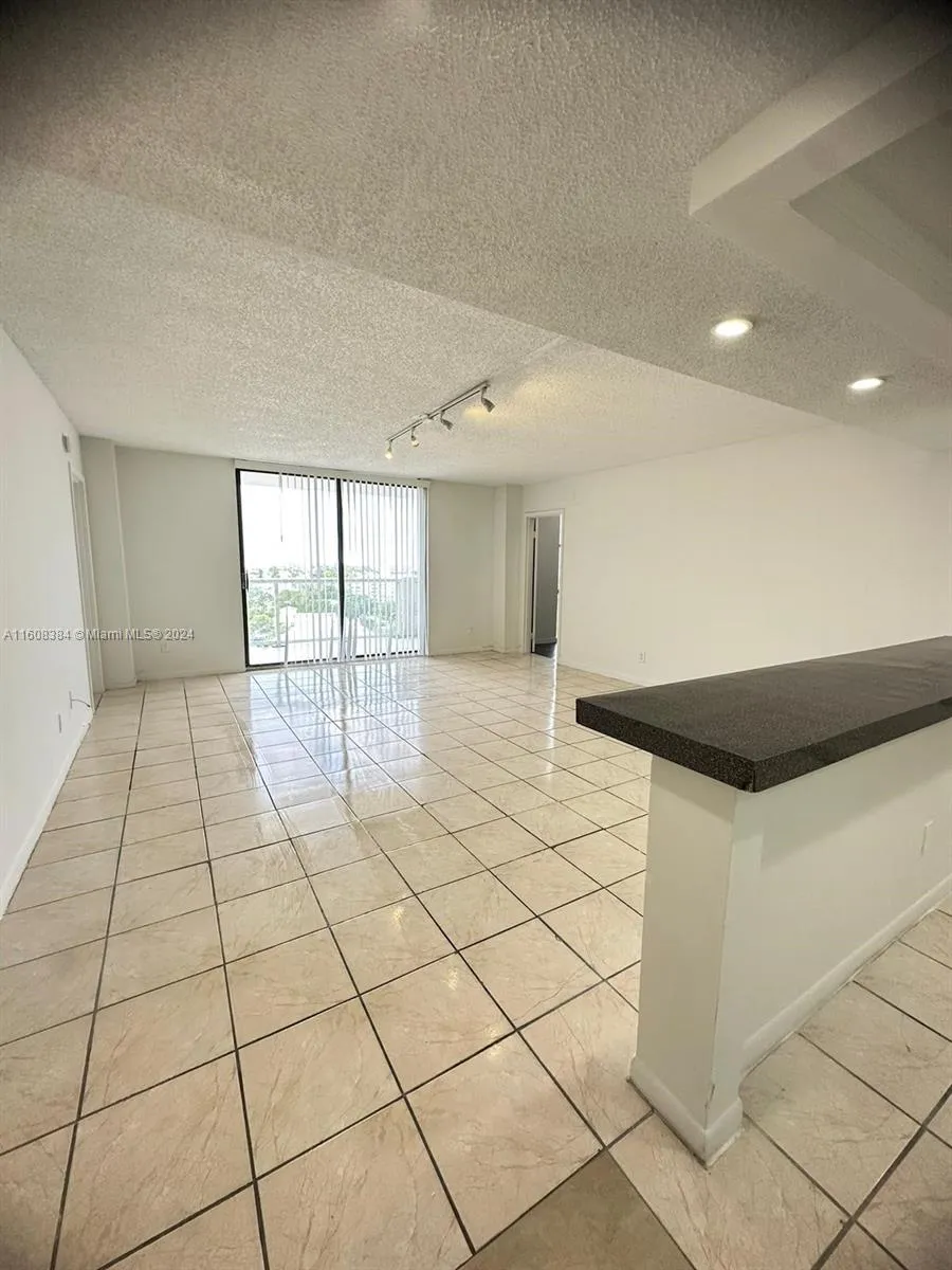 13499 Biscayne Blvd # 1209, North Miami FL 33181