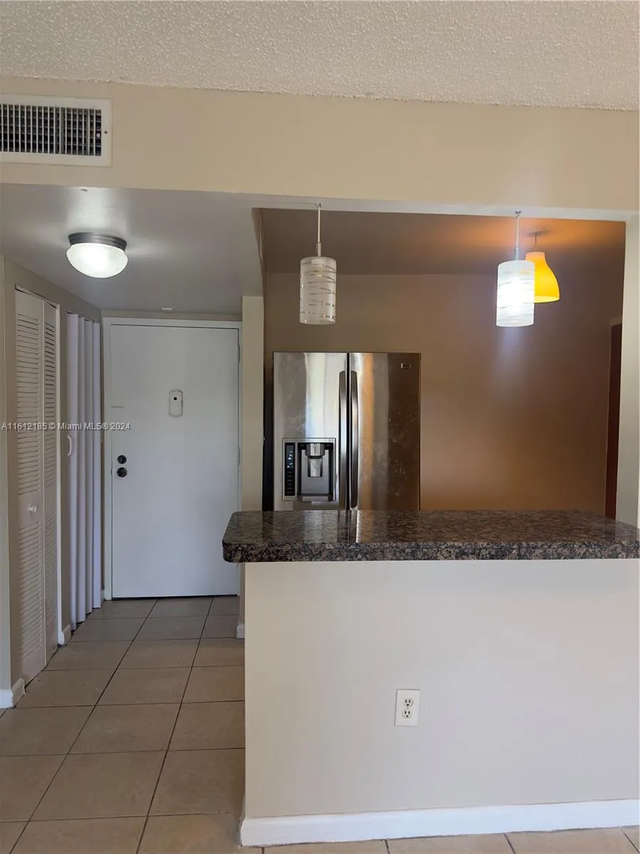 2 bedroom 2 bath for sale at 4324 NW 9th Ave # 3A, Deerfield Beach FL 33064