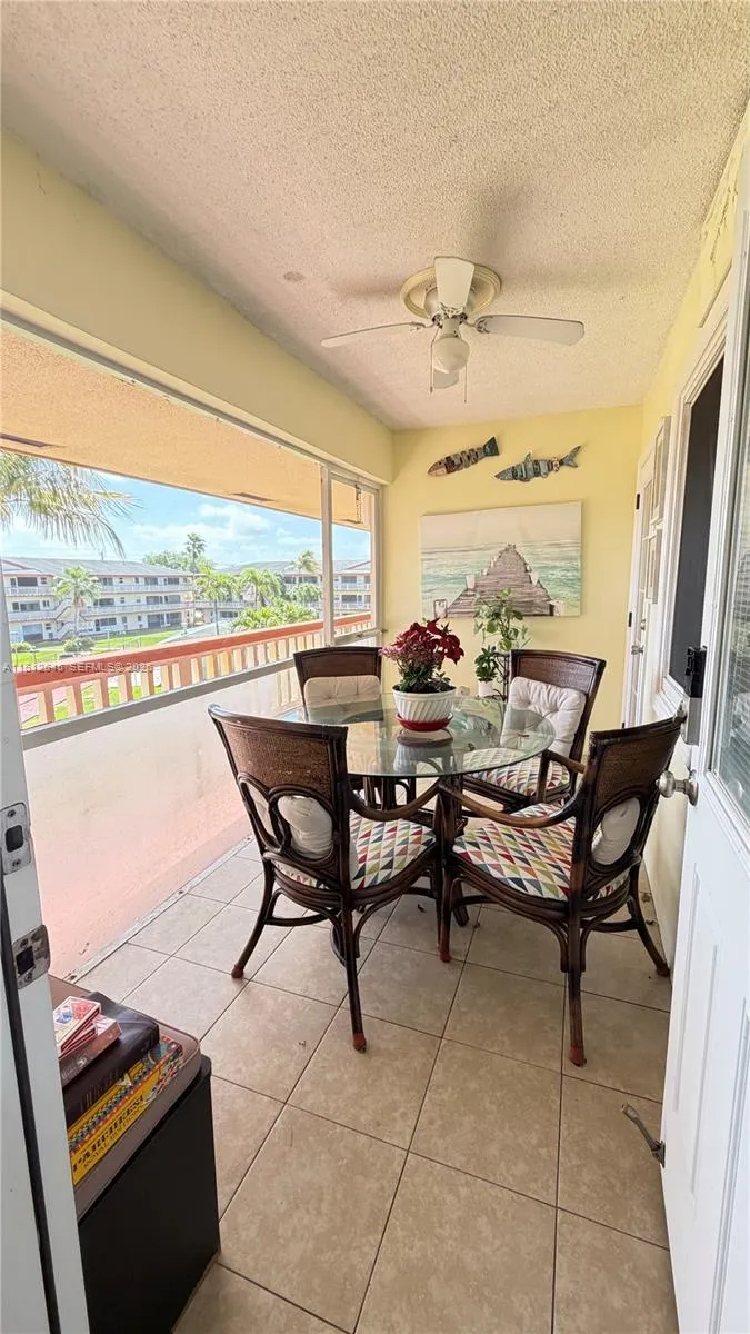5300 Washington St # D309, Hollywood FL 33021
