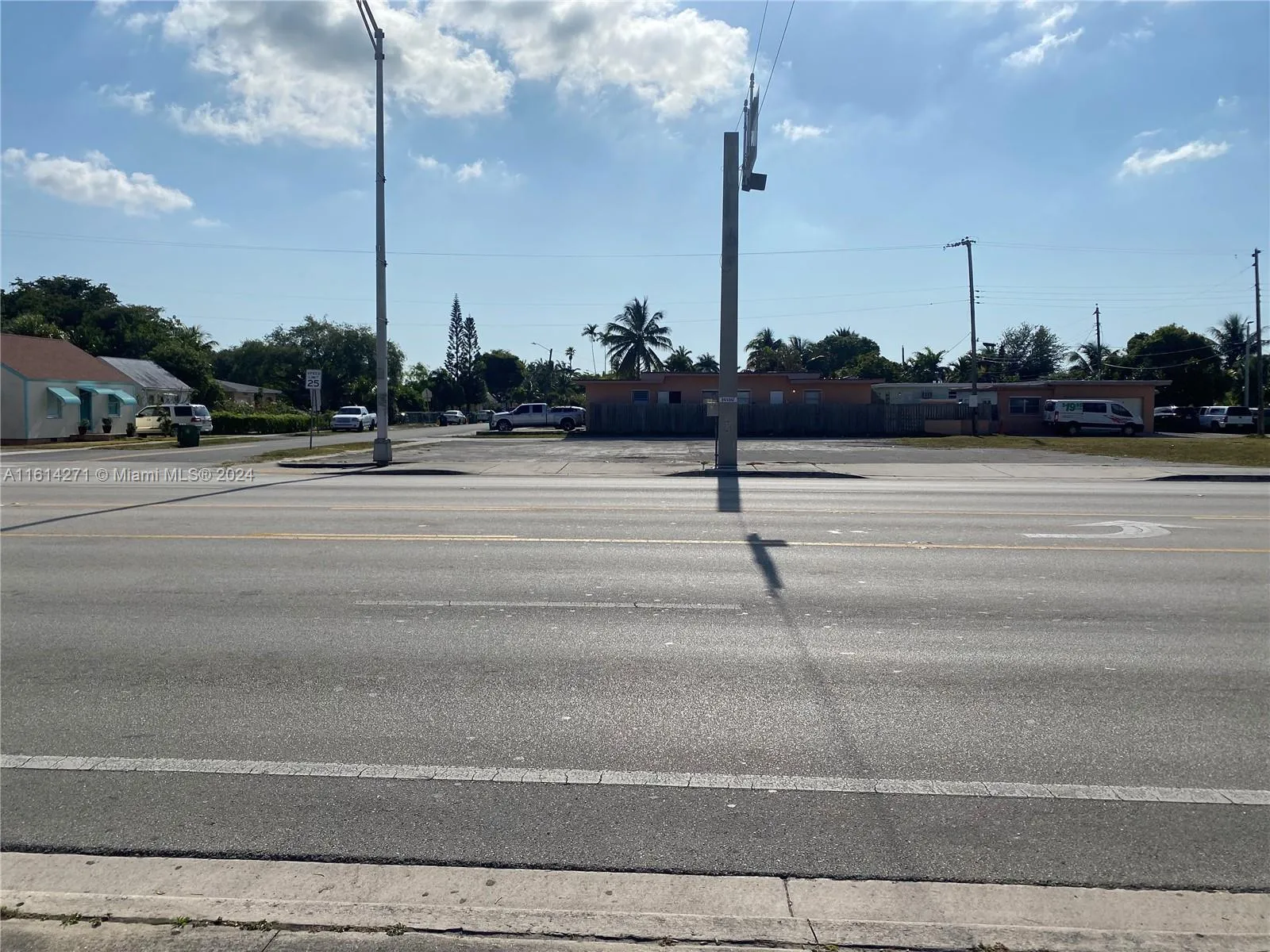 1409 S Federal Hwy, Dania Beach FL 33004