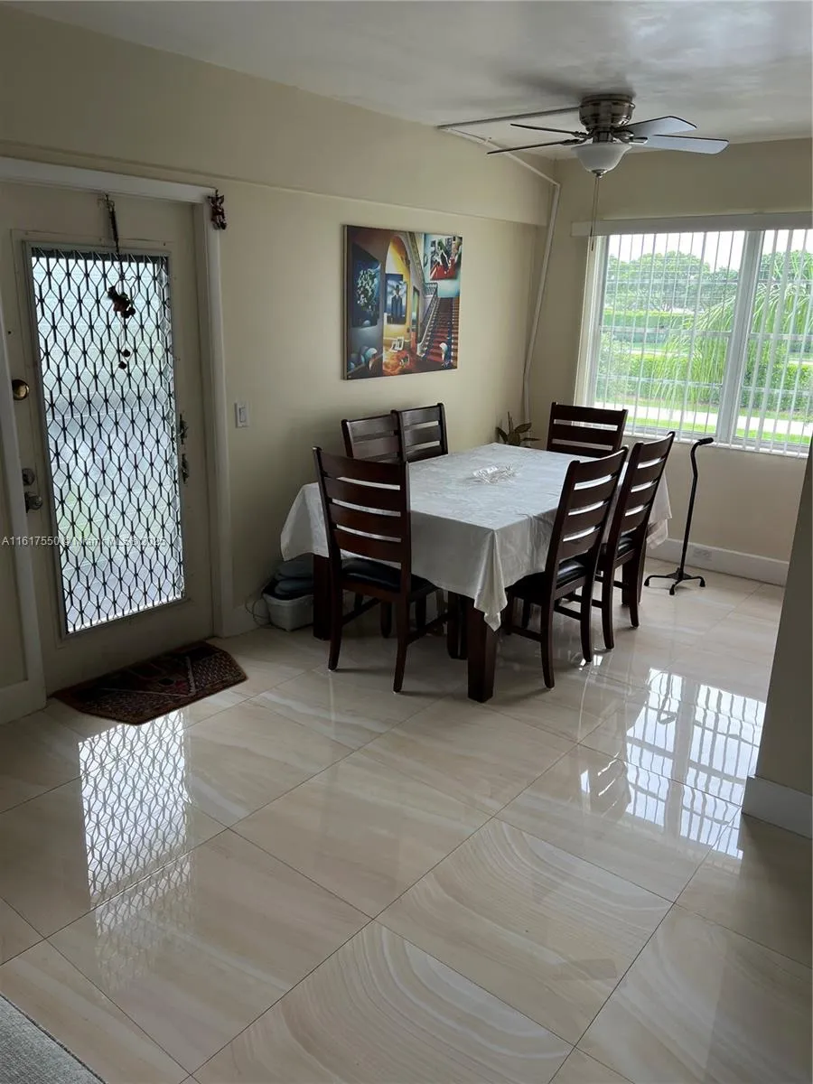 155 Suffolk D # D, Boca Raton FL 33434