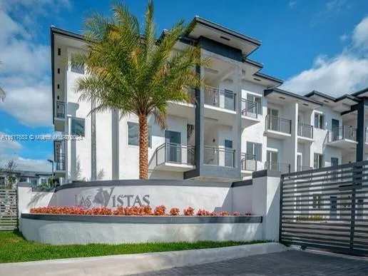 2 bedroom 2 bath for rent at 7945 W 2nd Ct # 102, Hialeah FL 33014