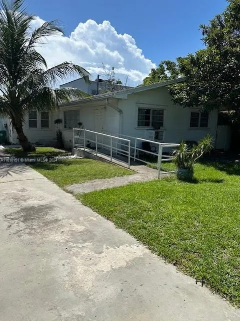 470 NW 26th Ave, Miami FL 33125