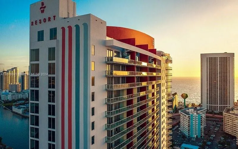 2602 E Hallandale Beach Blvd # R807, Hallandale Beach FL 33009