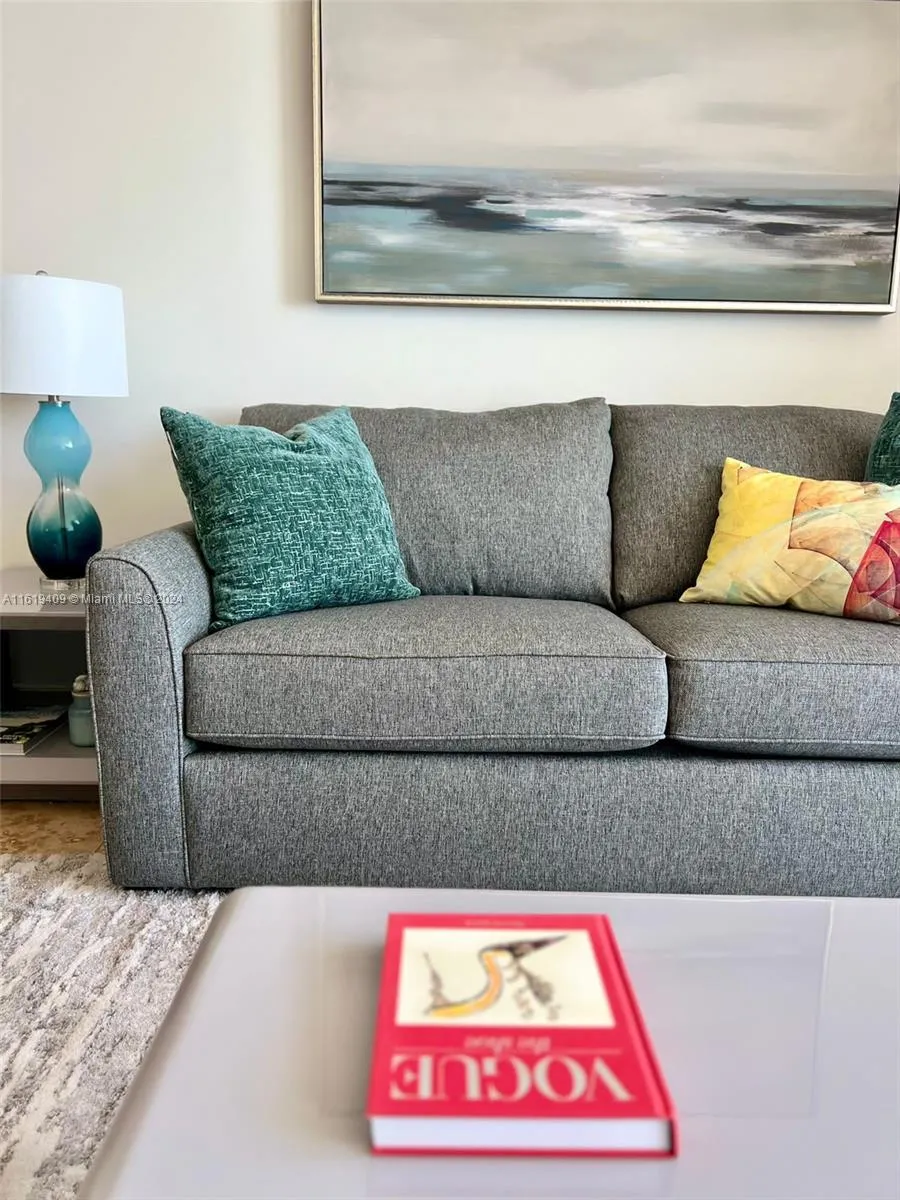 6365 Collins Ave # 2610, Miami Beach FL 33141