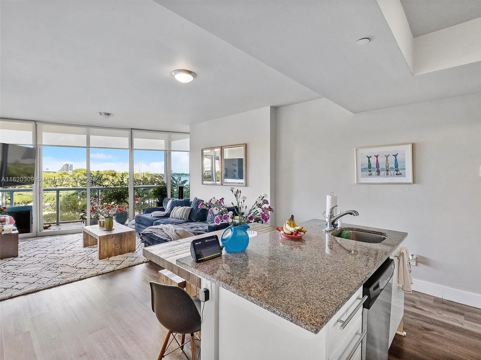 888 Biscayne Blvd # 309, Miami FL 33132