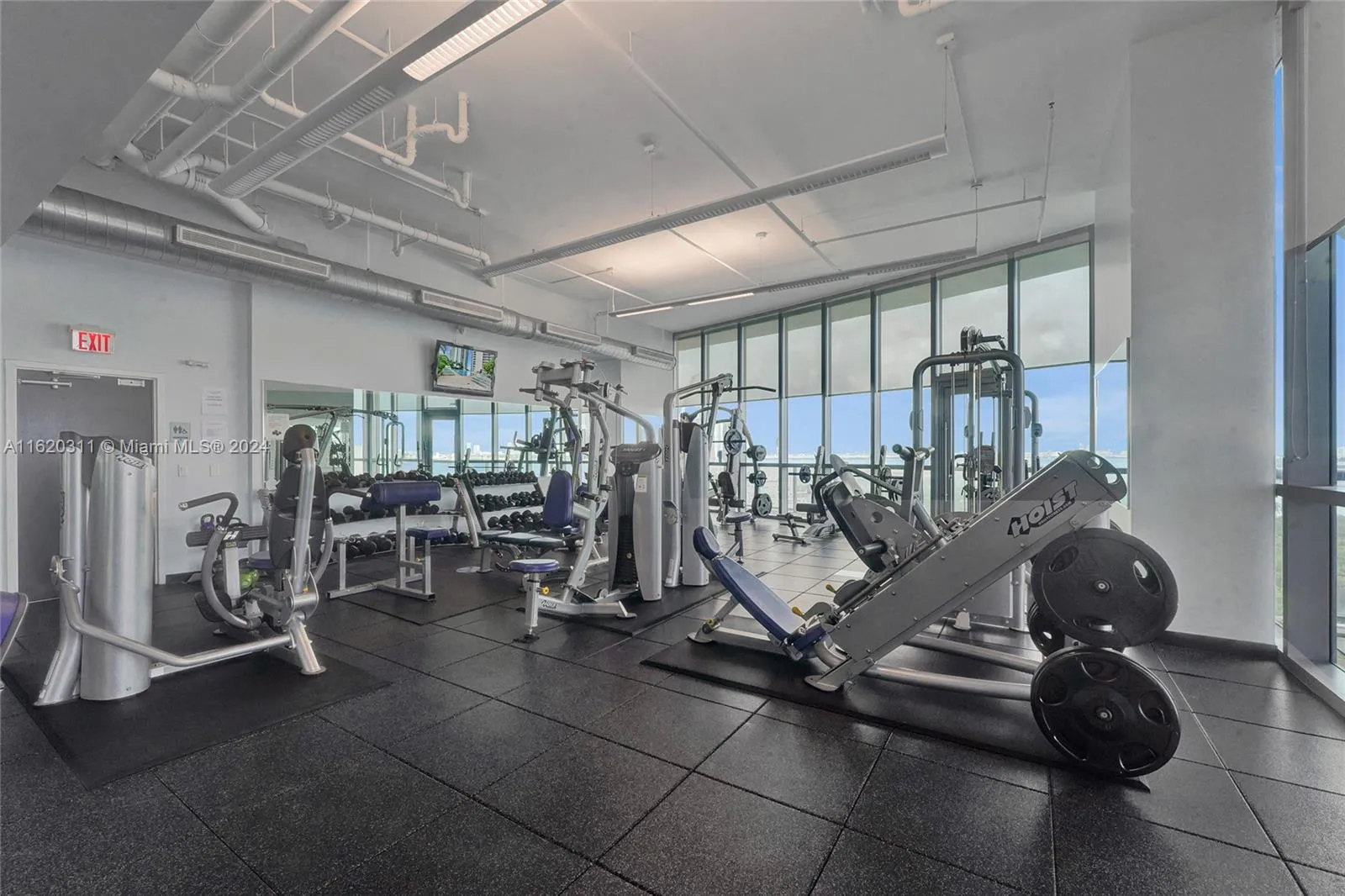 888 Biscayne Blvd # 509, Miami FL 33132