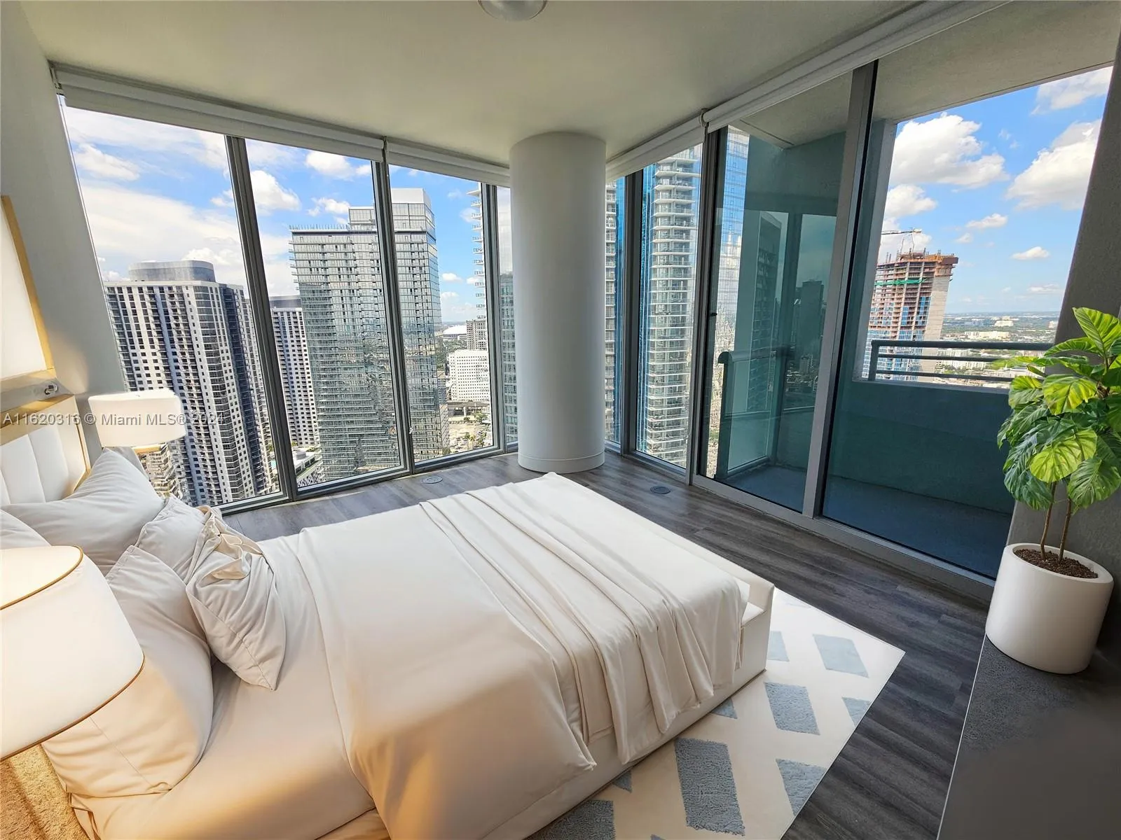 888 Biscayne Blvd # 2701, Miami FL 33132