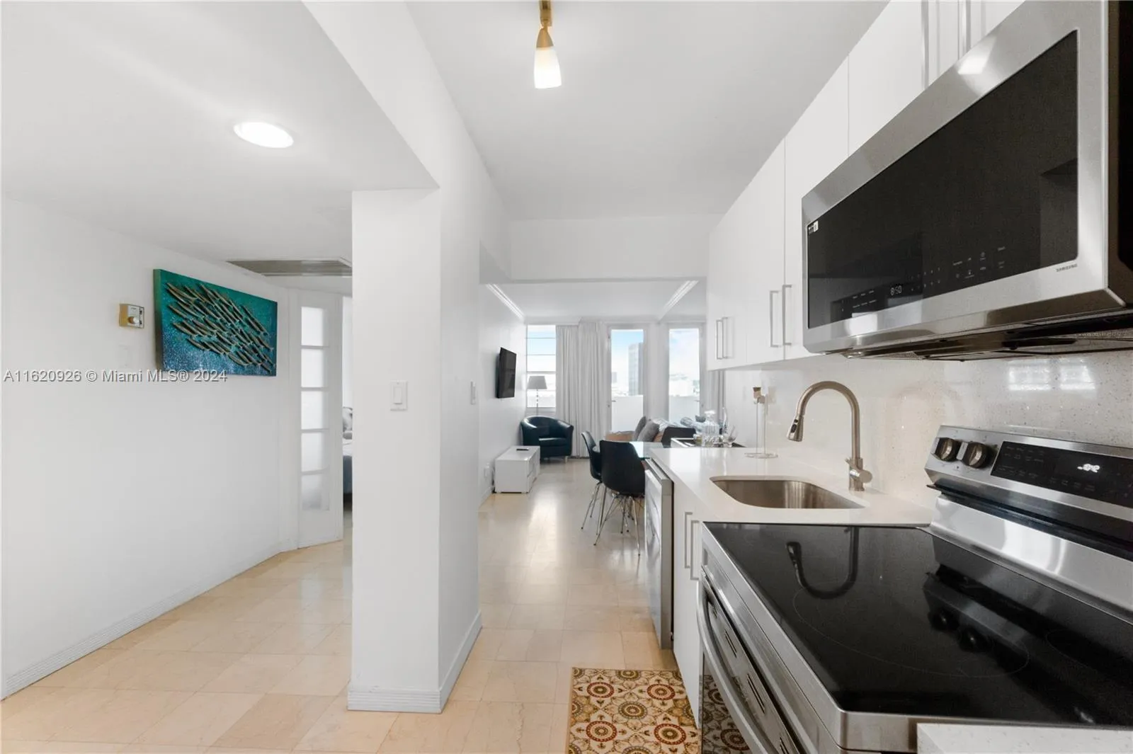 100 Lincoln Rd # 820, Miami Beach FL 33139