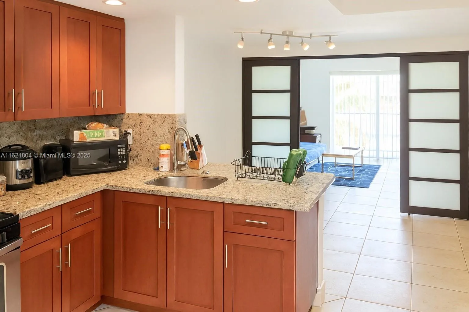 6707 N Kendall Dr # 115, Pinecrest FL 33156