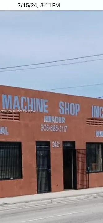 2421 NW 27th Ave, Miami FL 33142