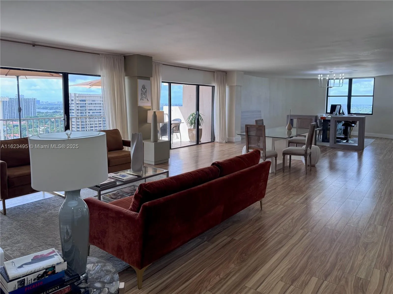 1800 NE 114TH ST # 2309, Miami FL 33181